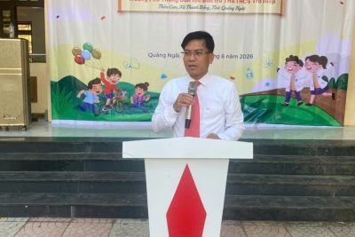 ĐOÀN THIỆN NGUYỆN KHOA DƯỢC TRƯỜNG ĐẠI HỌC HUTECH TPHCM GIAO LƯU VÀ TẶNG QUÀ CHO CÁC EM CÓ HOÀN CẢNH KHÓ KHĂN