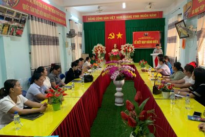LỄ KẾT NẠP ĐẢNG VIÊN