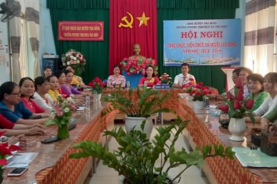 Trường PTDTBT TH&THCS Trà Hiệp tổ chức Hội nghị viên chức và người lao động năm học 2023-2024